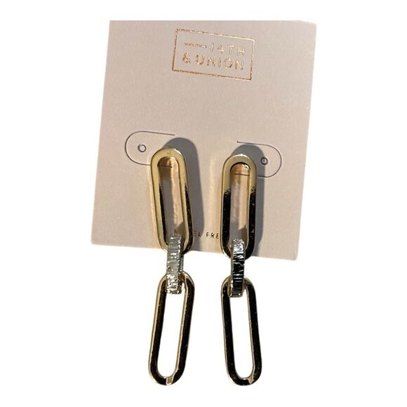 14th & Union dangle earrings NWT - Picture 2 of 2